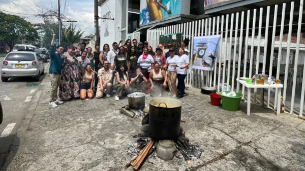La olla comunitaria que se tomó la COP16 para hablar en comunidad de biodiversidad