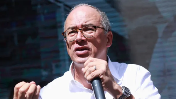 Juan Carlos Echeverry: “Puede que sí se necesite un exorcismo, pero a las confusiones del presidente Petro”