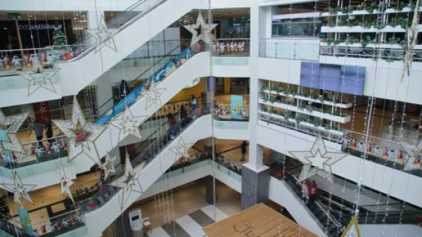 Navidad en el corazón del comercio: el 'boom' de los centros comerciales colombianos