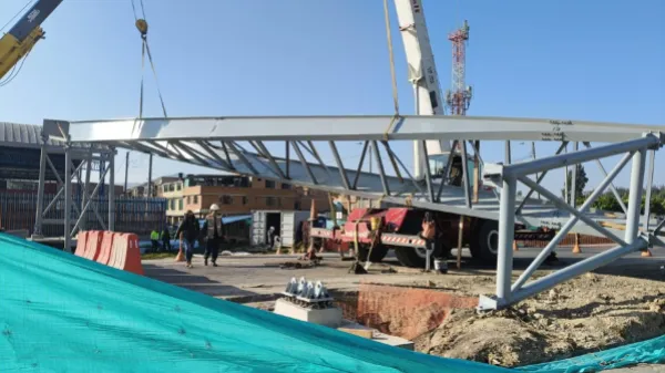Revelan la causa del colapso del puente peatonal en Madrid, Cundinamarca
