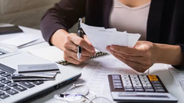 ¿Qué hacer si no recibe su prima de diciembre? Guía legal y pasos clave