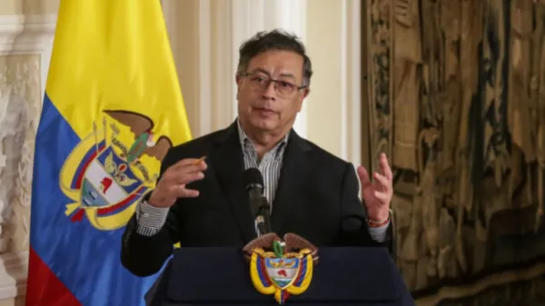 “El ELN se apartó de la teoría del amor eficaz”: presidente Gustavo Petro sobre ola de violencia en el Catatumbo