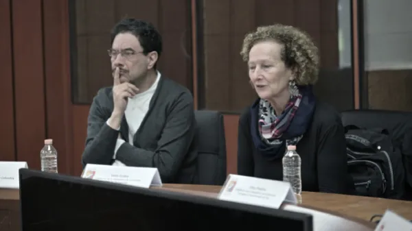 "Este país no aguanta más esos vaivenes. Se requiere una voluntad de paz": Vera Grabe, jefe negociadora del Gobierno