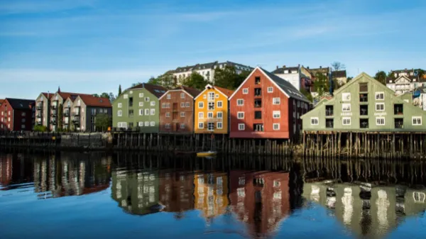 Noruega busca hispanohablantes para trabajos con salarios de hasta 5.400 euros mensuales