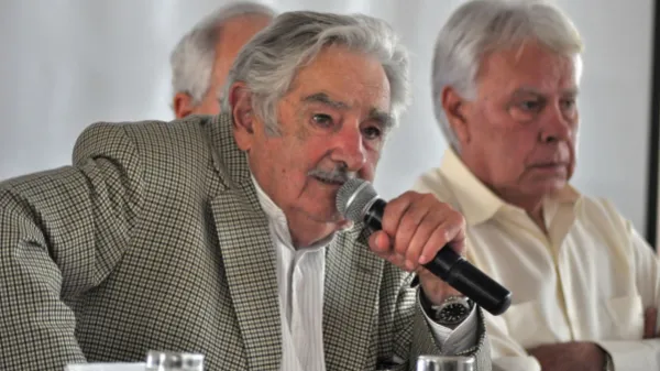 Colombianos podrán firmar el libro de condolencias por la muerte de Pepe Mujica: ¿cómo y dónde hacerlo?