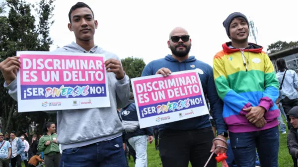 Cada dos días asesinan a una persona LGBTIQ+: el alarmante panorama de violencia y discriminación en Colombia