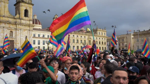La Corte Suprema ordenó a las Fuerzas Militares disculparse por discriminar a joven de la comunidad LGBTIQ+
