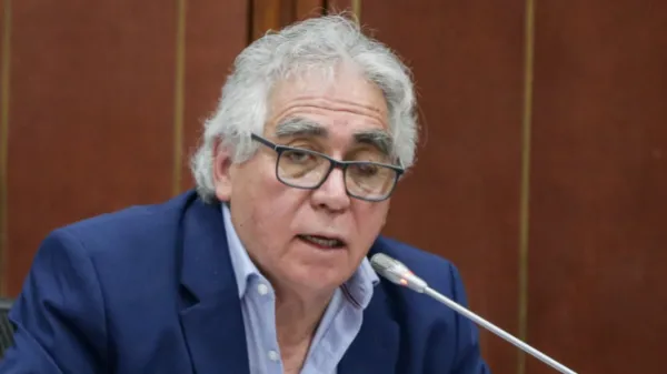 “Yo renuncio cuando el presidente me lo diga”: Augusto Rodríguez sobre cuestionamientos por atentado contra Miguel Uribe
