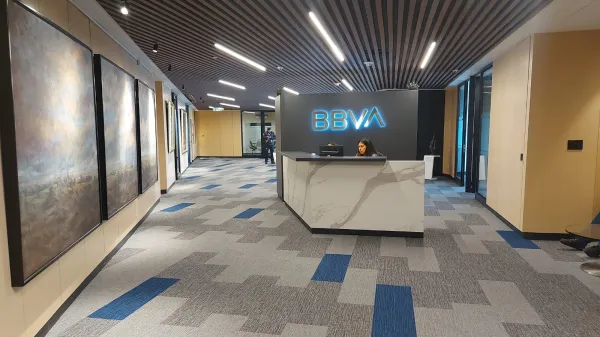BBVA abre nuevas oficinas para clientes de altos ingresos en Medellín, Cali y Bogotá