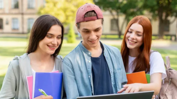 Lanzan 2.000 becas para carreras técnicas en Antioquia: así puede aplicar a programas con enfoque en IA y empleabilidad