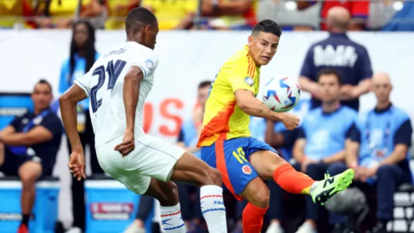 James Rodríguez contra Perú