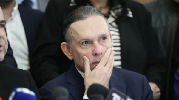 La Corte Suprema indagará a Efraín Cepeda por presunta manipulación de la votación de la consulta