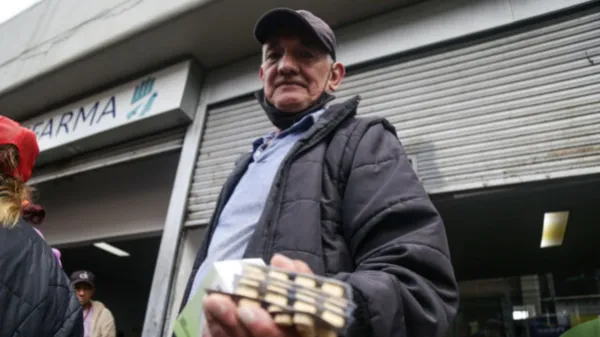 Famisanar rompió alianza con Droguerías Colsubsidio para entrega de medicamentos: ¿cuáles serán los nuevos gestores?