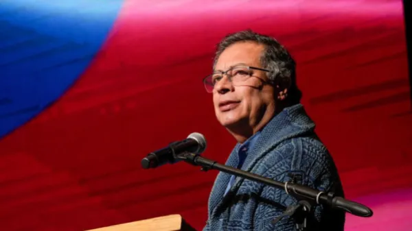 "Este gobierno no está arrodillado a Thomas Greg": el presidente Gustavo Petro cuestiona investigación de la Procuraduría en caso de los pasaportes