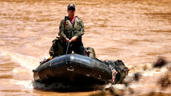 Desaparecieron tres subtenientes que hacían curso de lancero en el río Magdalena: lo que se sabe