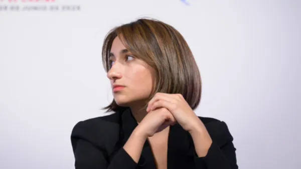 “No estaba dispuesta a engañar al presidente y al país por quedarme en un cargo”: Laura Sarabia
