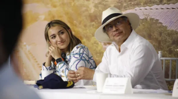 Laura Sarabia revela que Portugal desconoce el contrato mencionado por Alfredo Saade para los pasaportes: "No están listos para firmar"