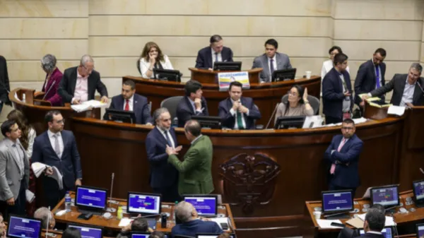 Congresistas colombianos piden investigar a tres representantes a la Cámara de Estados Unidos por presunta injerencia