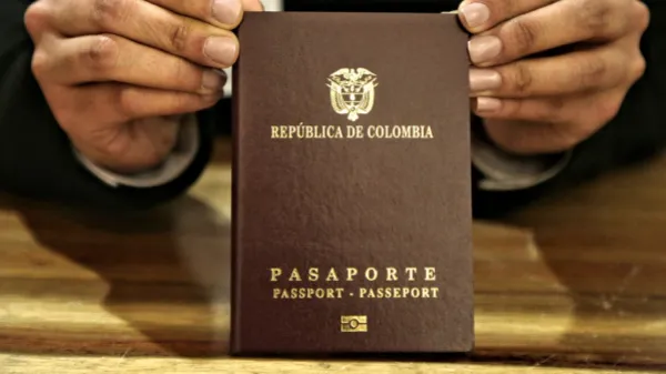 Gobierno extenderá contrato de pasaportes con Thomas Greg and Sons por seis meses más