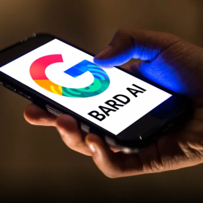Bard, la inteligencia artificial de Google ya se estrenó en español