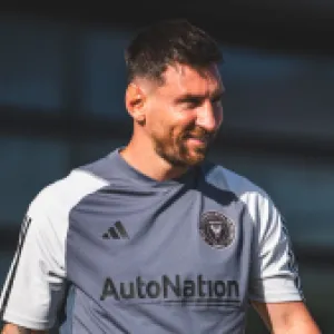 ¿Cuánto cuesta ir a Miami al debut de Lionel Messi desde Colombia?