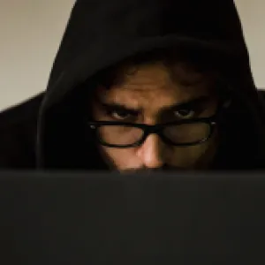 Cómo saber si sus datos están en la dark web con la función de Google para localizarlos
