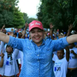 Exclusivo: el 'cariñoso' esquema de compra de votos que tiene contra las cuerdas a Tina Soto