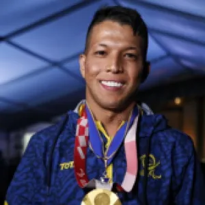 Nelson Crispín ganó medalla de plata en los Juegos Paralímpicos de París 2024