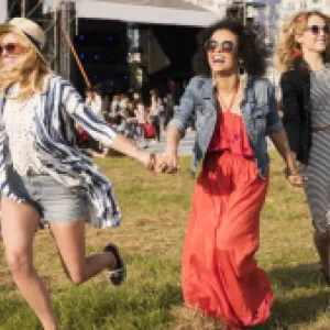 ¿Cómo vestirse para brillar en el Festival Cordillera 2024?