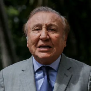Murió Rodolfo Hernández tras pasar dos meses en la UCI 