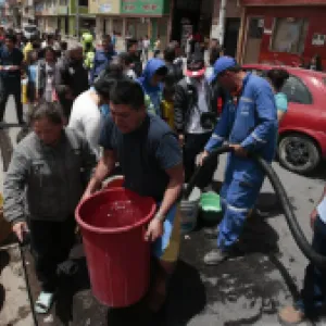 Estratos 1 y 2 son los que menos ahorran agua en Bogotá: Superservicios