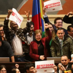 Aprobada la reforma laboral en la Cámara, ¿quiénes ganan y qué sigue ahora?