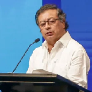 "El pueblo estadounidense ha hablado y se le respeta": Gustavo Petro felicitó a Donald Trump por su triunfo en las elecciones