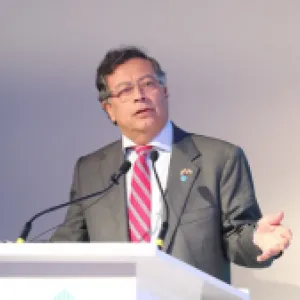“Es una ganancia hasta el infinito y más allá”: presidente Petro habló sobre la IA en la Cumbre Mundial de Gobiernos 2025