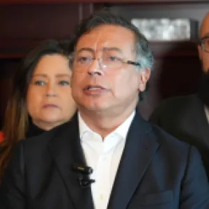 Gobierno de Gustavo Petro presenta nuevamente la consulta popular con firma presidencial para evitar vicios de trámite