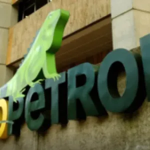 Contraloría pidió explicaciones a Ecopetrol por el contrato sobre riesgos reputacionales con el polémico otrosí