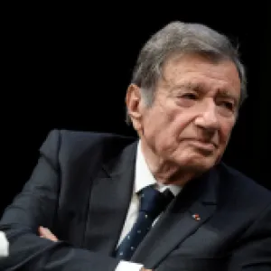 Murió el científico Étienne-Emile Baulieu, creador de la píldora abortiva