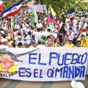 Petro mide en las calles el apoyo a su consulta popular