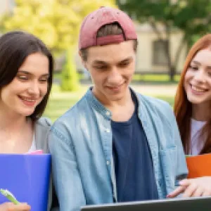 Lanzan 2.000 becas para carreras técnicas en Antioquia: así puede aplicar a programas con enfoque en IA y empleabilidad