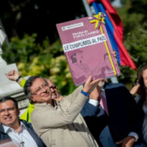 Hay nueva ley laboral en Colombia: el presidente Gustavo Petro sancionó la reforma