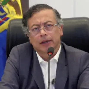 "Hay que cuidar su vida": Gustavo Petro habla sobre el atentado contra Miguel Uribe