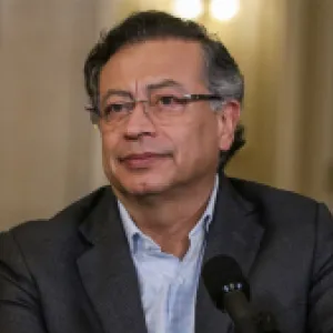Decisión final: CNE no puede investigar al presidente dice la Corte Constitucional