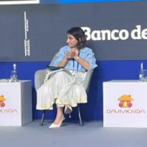 “Soy una mujer fuerte, pero me he quebrado muchas veces en silencio”: Laura Sarabia 