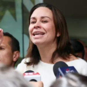 “No puedo ver la imagen del atentado”: María Claudia Tarazona reveló los momentos más críticos de Miguel Uribe Turbay 