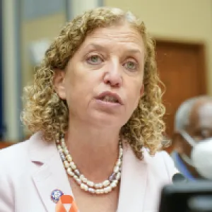 Congreso de Estados Unidos evalúa recortar ayuda a Colombia: critican al presidente Petro