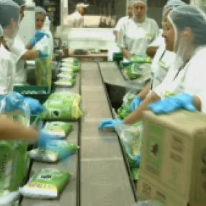 Top 10 de las empresas que hacen más inversión social y ambiental en Colombia