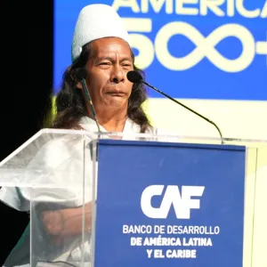 “Los próximos 500 años están en duda si no hay equilibrio”, la voz del mamo Camilo Izquierdo en la Conferencia de CAF en Santa Marta