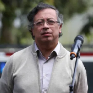 Gustavo Petro anunció conferencia internacional sobre Gaza en Bogotá, en medio de crisis diplomática con Estados Unidos y sin canciller en propiedad