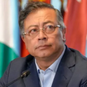 “Me traicionaron”: Petro acusa a funcionarios de sabotear su orden de suspender exportaciones de carbón a Israel