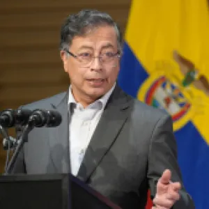 Gobierno presenta borrador de decreto que prohíbe las exportaciones de carbón a Israel